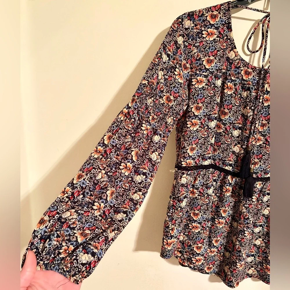 Women’s Knox Rose Multicolor Floral Tie Back Blouse with Tassels Sz XS Oversized - Picture 10 of 16